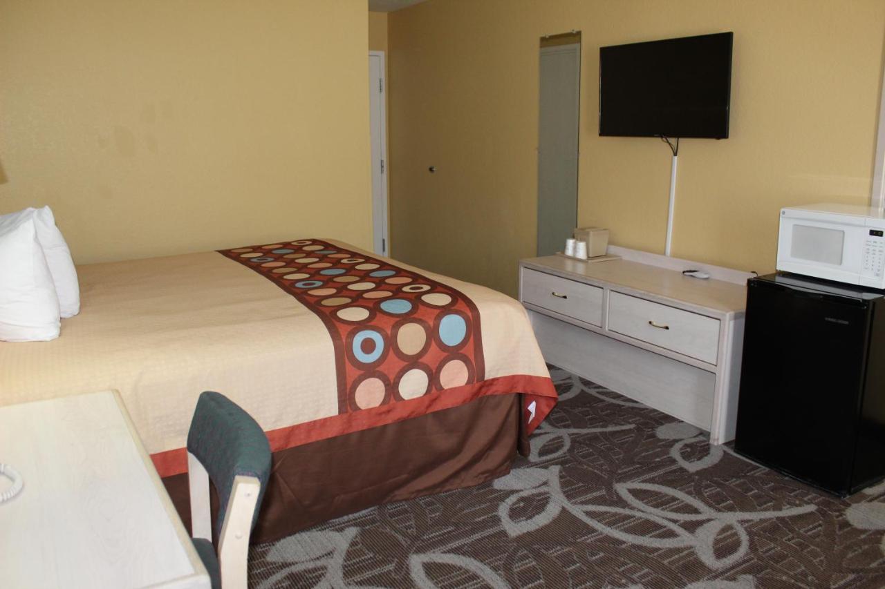 Hotel Super 8 By Wyndham Nephi Esterno foto